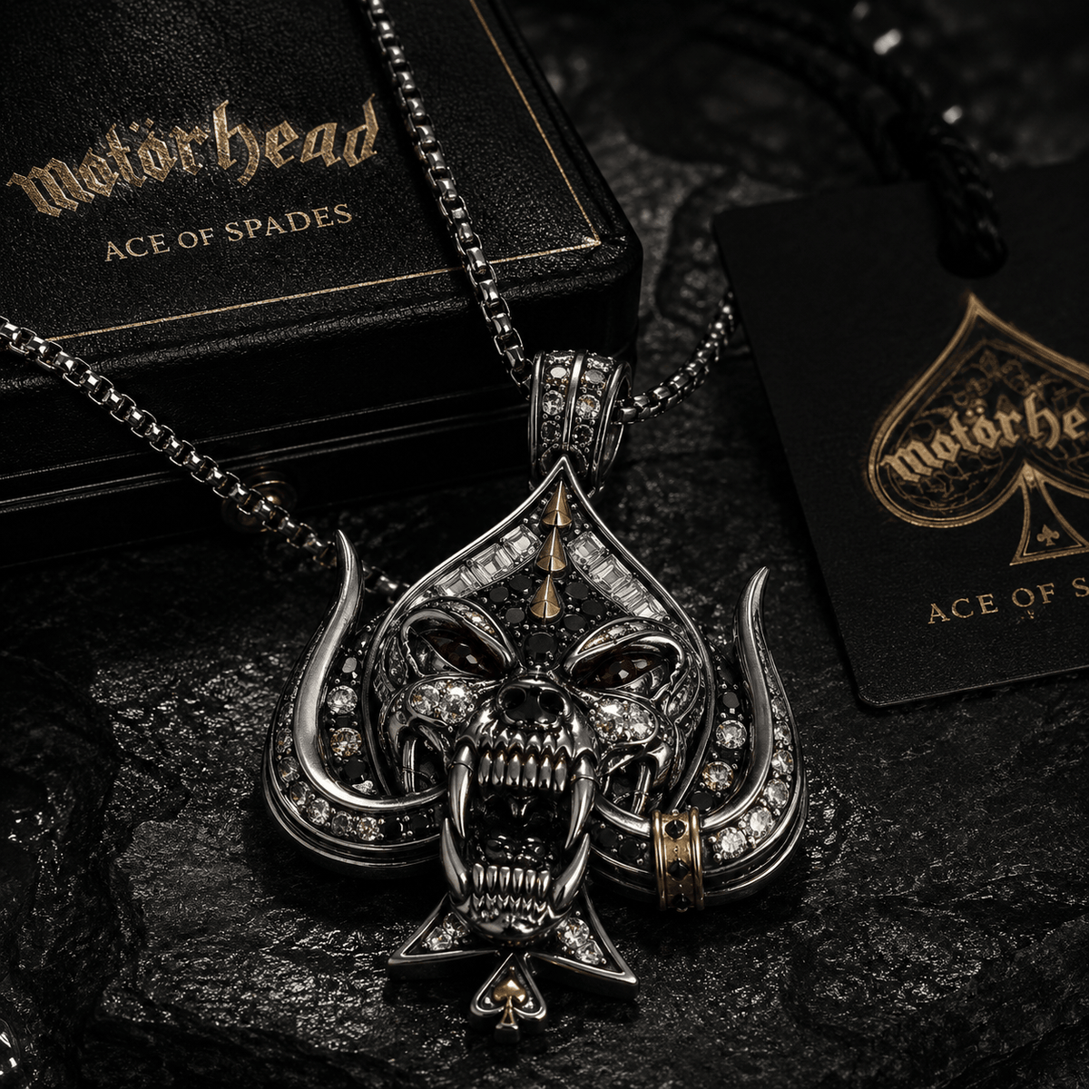 MTH Solid Gold Chain with Diamond Pendant TTTT